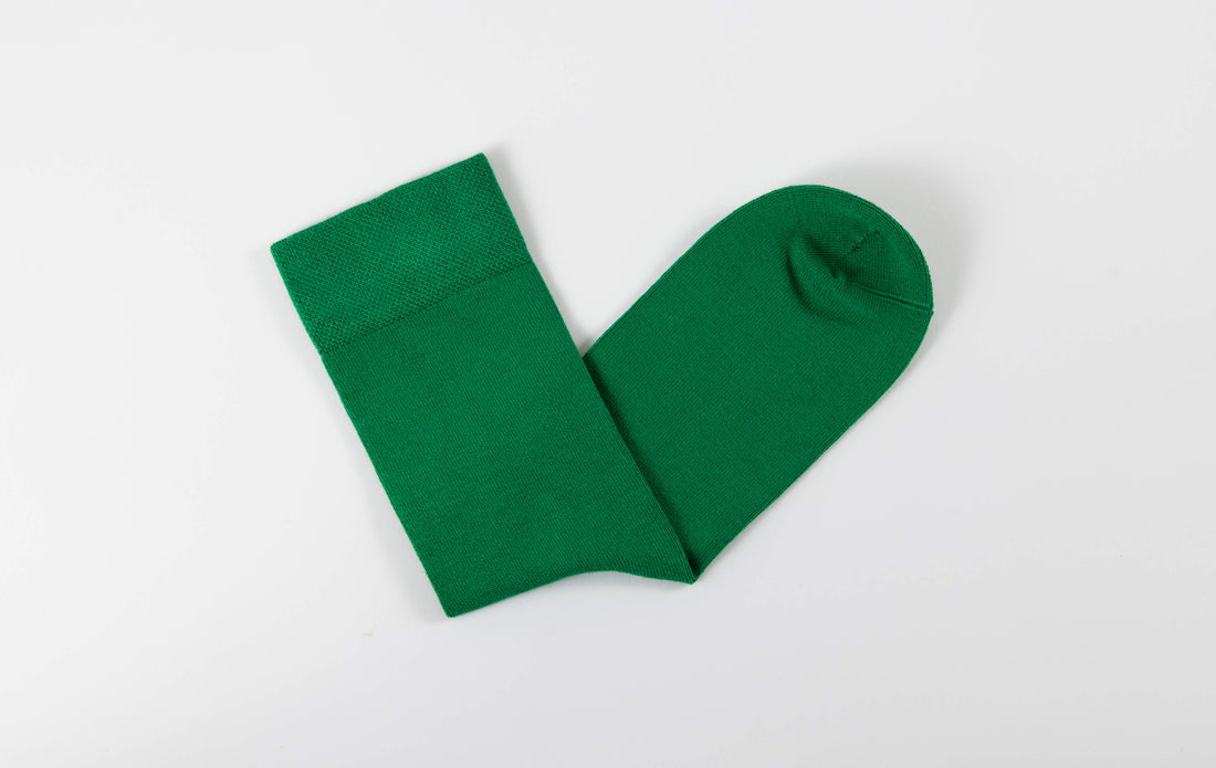 Parakeet Green Calf Length Bamboo Socks